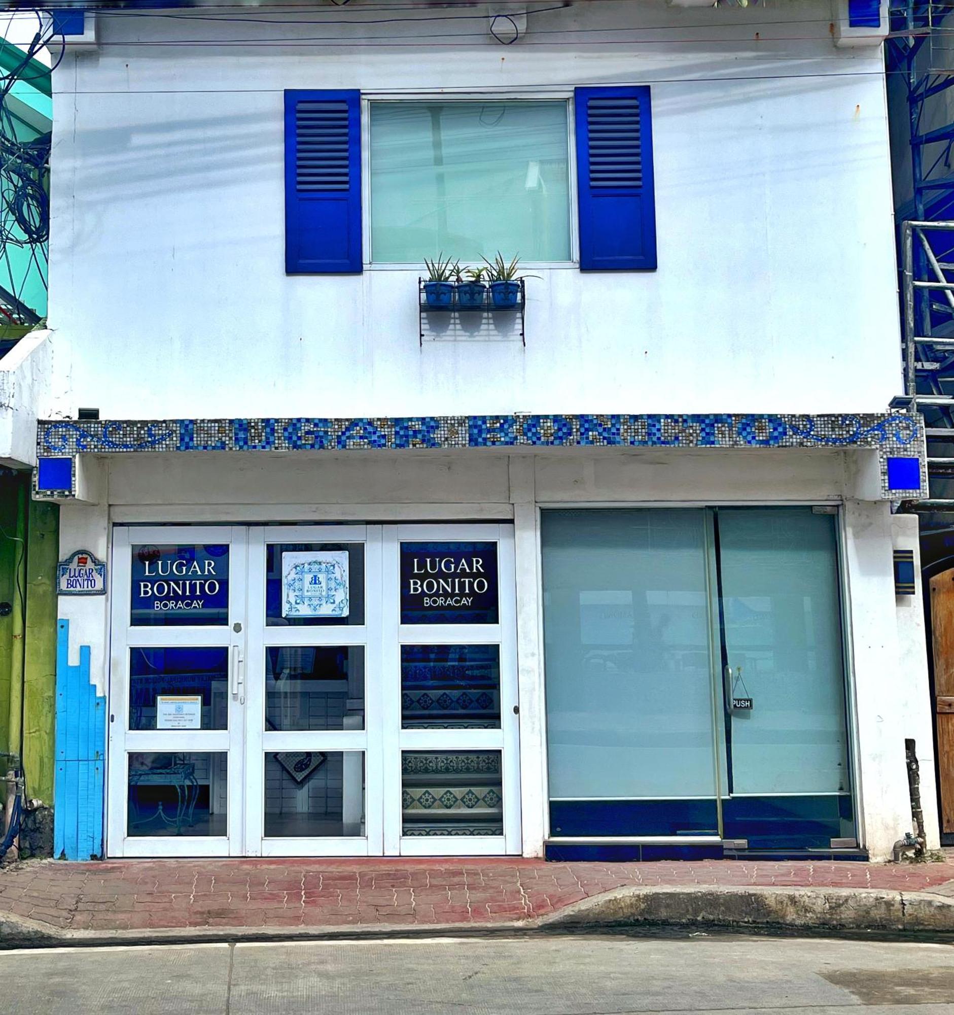 Lugar Bonito Hotel Balabag  Exterior foto